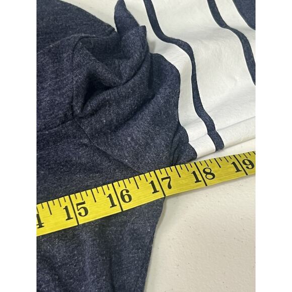 West Virginia Mountaineers Womens Medium BluePullover V Neck NFL Football Sports - Picture 5 of 5